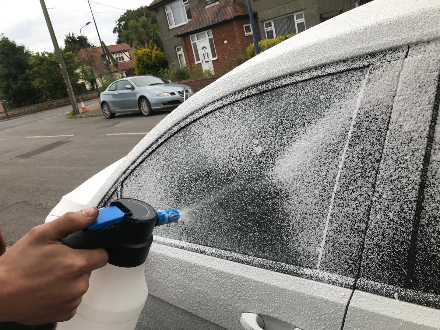 ELECTRIC SNOW FOAM BOTTLE